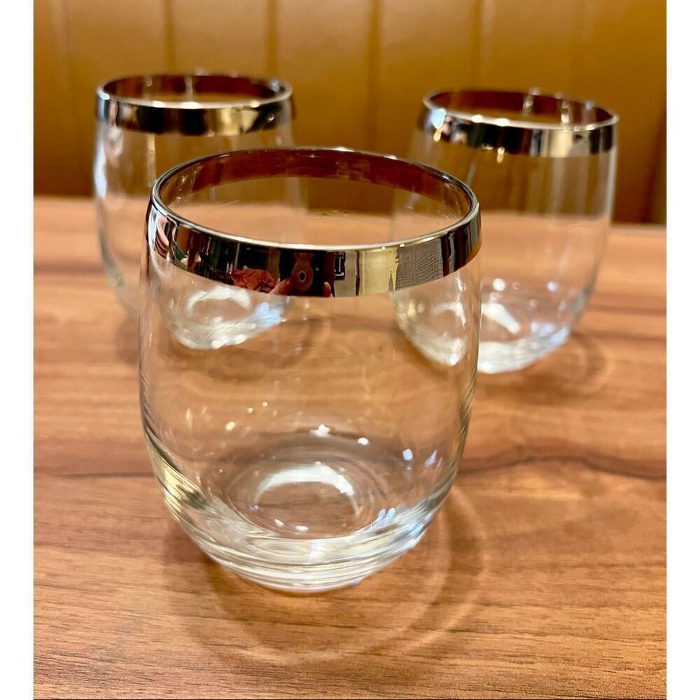 Set of 3 Roly Poly Dorothy Thorpe Silver Banded Cocktail Glasses - Picture 2 of 7